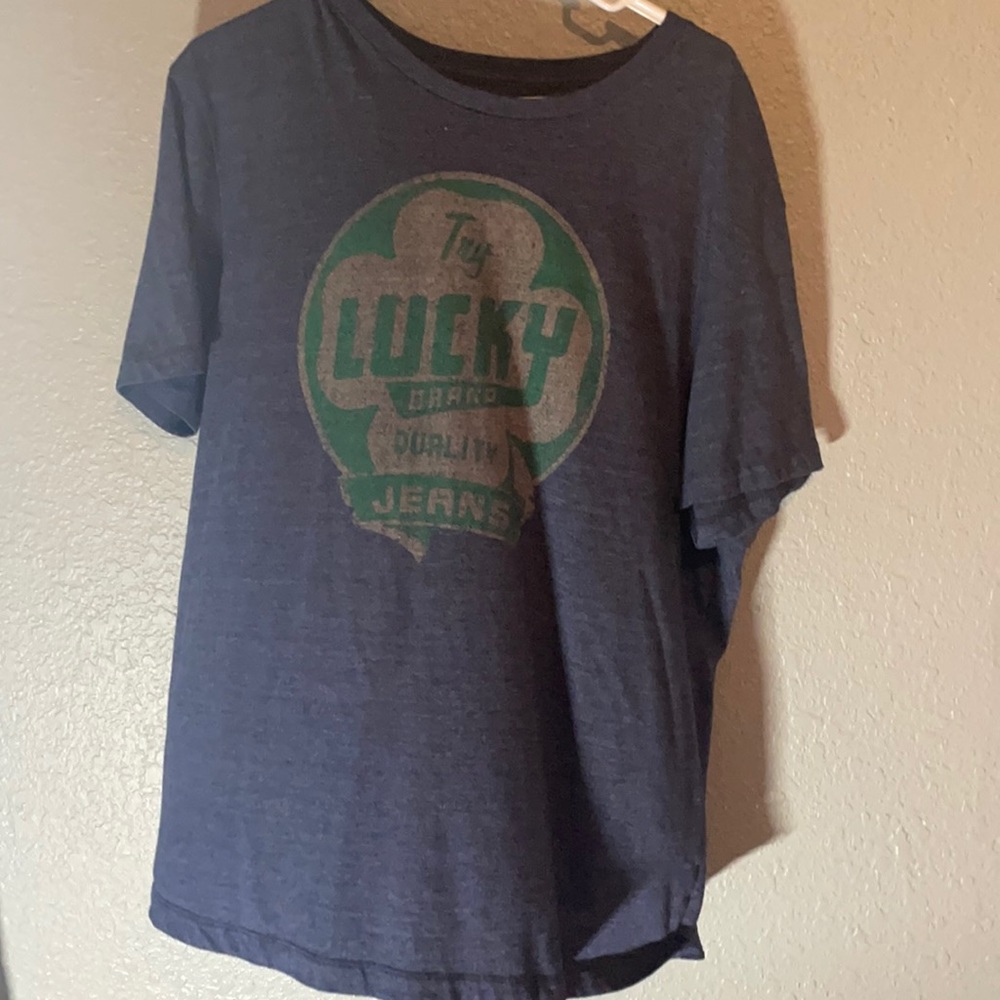 Lucky Brand T-Shirt